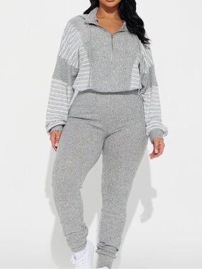 Fashion Nova Gray Knit Jumpsuit with Zip Pullover